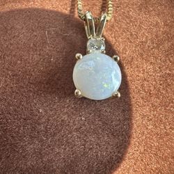 Opal 14K Gold Women Necklace