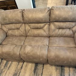 Leather recycling couch