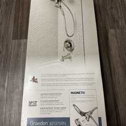 Moen Graeden Magnetix Spot Resist Brushed Nickel 1-handle 6.75-in Round Bathtub and shower Faucet with Valve (Multi-head)