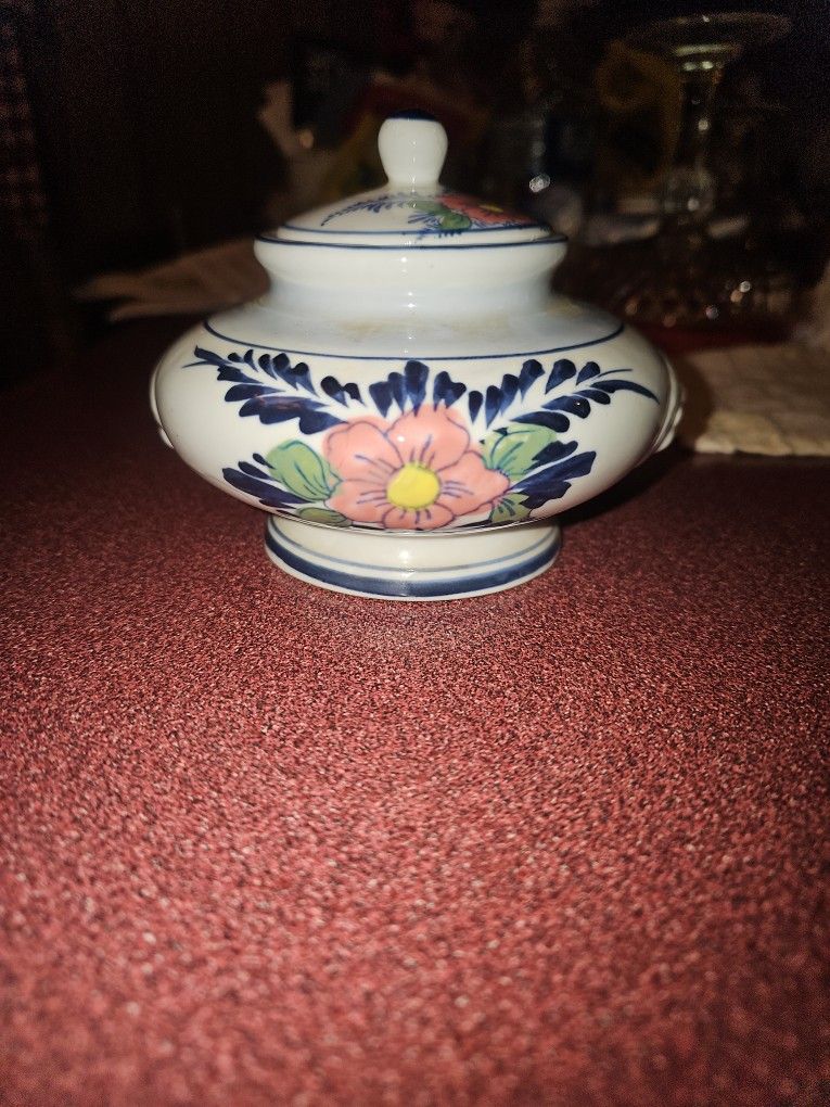 Vintage Ceramic Lion Head Floral Lidded Jar
