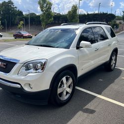LOOK AT THE PRICE ON THIS 09 GMC ARCADIA