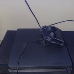 PS4 With Controller & FIFA 21