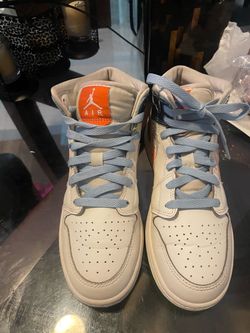 Air Jordan 1 Mid Sneakers