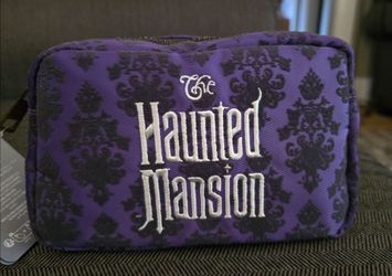NWT Disney Haunted Mansion Purple Wallpaper Fanny Pack / Belt Bag — Discontinued