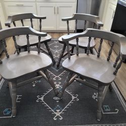 Set Of 4 Antique Wood chairs
