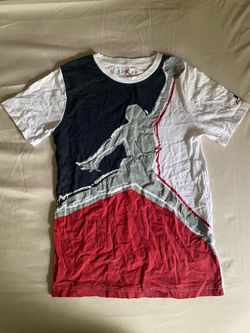 Youth Jordan t shirt boys large Shirt