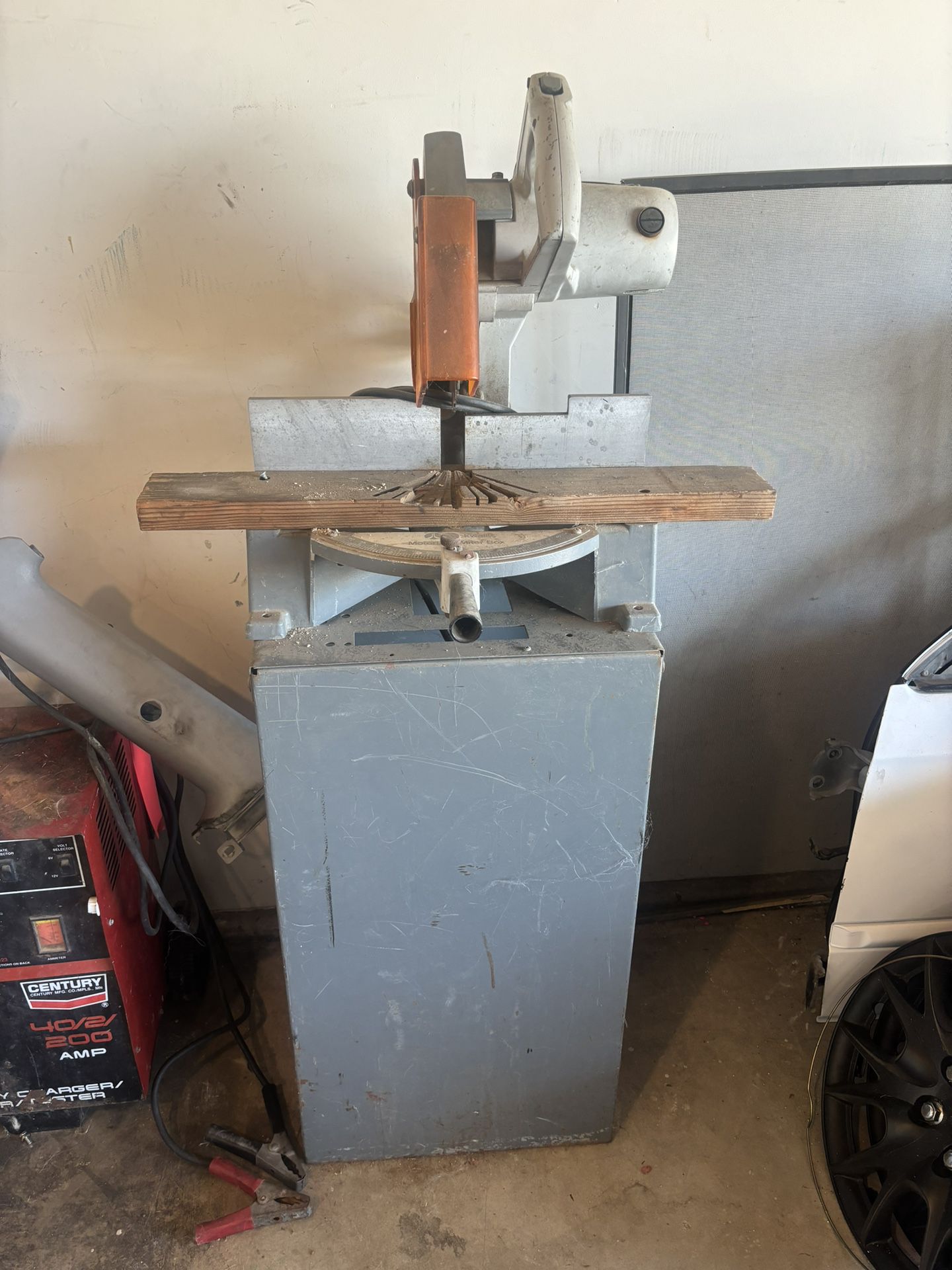 Rockwell Motorized Miter Box/ Table Saw