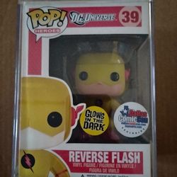 Funko Pop Reverse Flash DCC GLOW In The Dark 