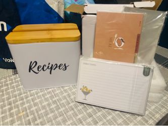 Farmhouse Recipe box with Accessories! Brand new! See All pics!