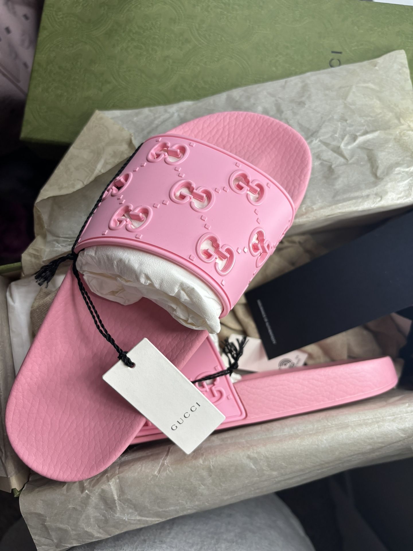 Women’s GG Pink Gucci Slides 