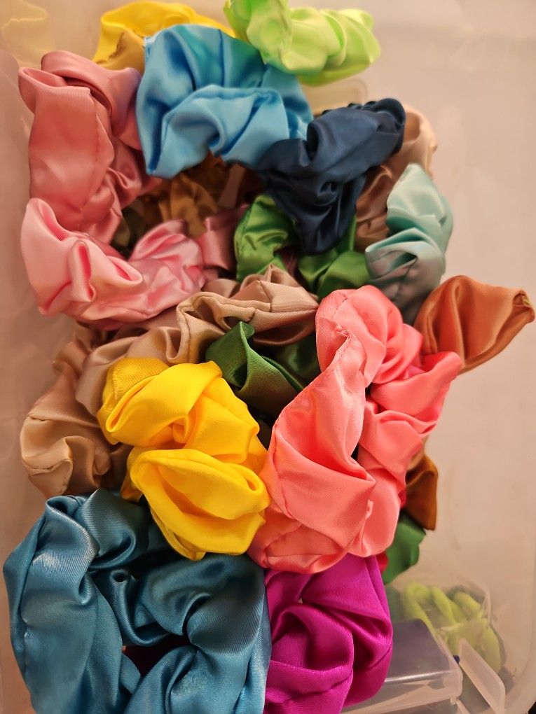 Hair Ties Scrunchies