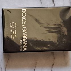 NEW & SEALED DOLCE & GABBANA MENS COLOGNE SPRAY 40$