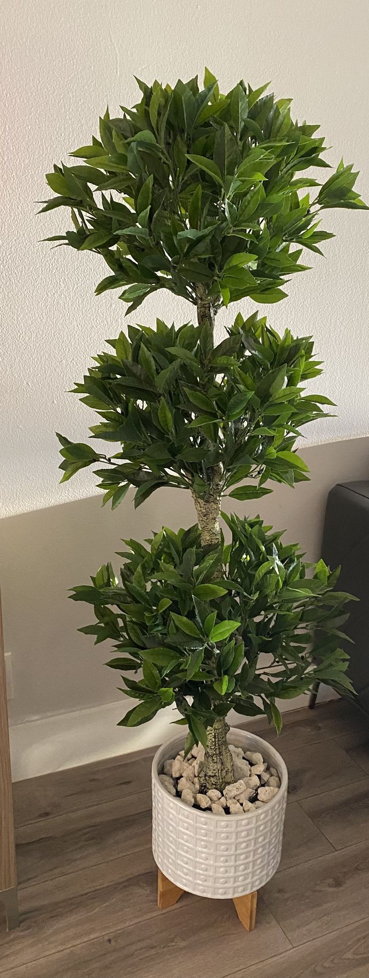 Artificial Plant 5 FT Tall With Tall Planter And Wood Stand