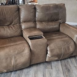 Antigravity Love Seat Recliner 