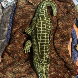 IKEA  Green crocodile - 22 Inch 