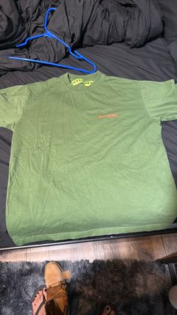 Green studio t shirt