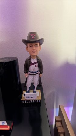 Nolan Ryan bobble head