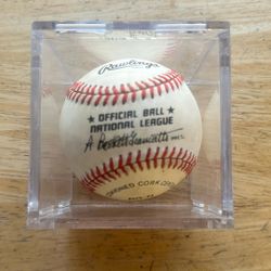 Official National League Baseball Autographed By: Joe Morgan, Johnny Bench, Ernie Banks & Eddie Mathews