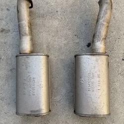2020 Dodge Challenger R/T Mid Mufflers