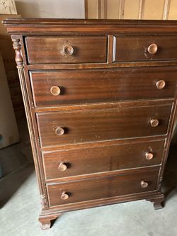 Antique Chest of Drawers