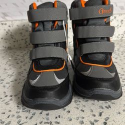 Kids Waterproof Boots Size 37