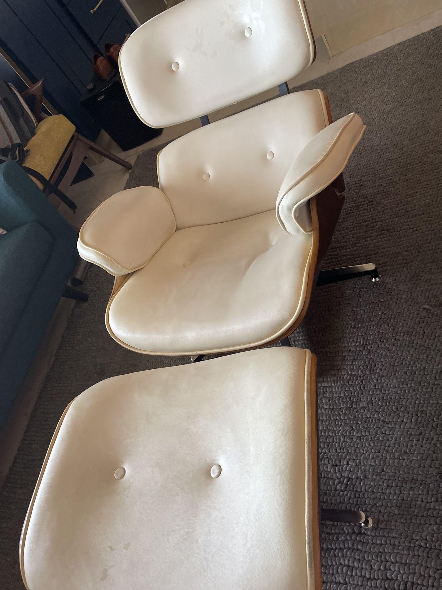 Eames Iconic Replica Chair And Ottoman