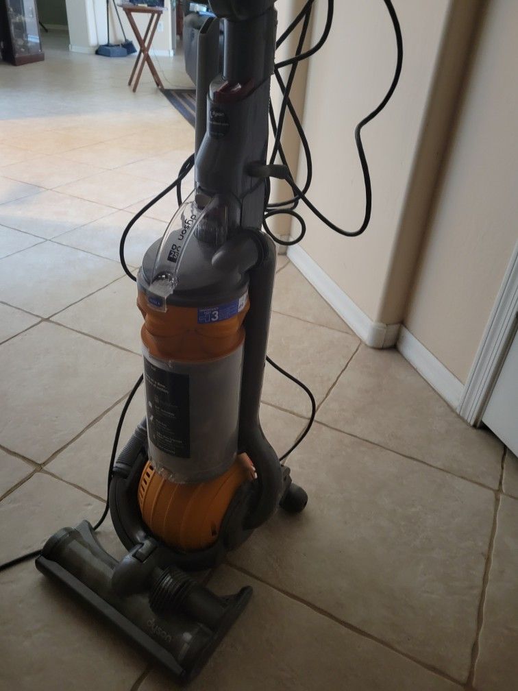 Corded Dyson Vacuum 