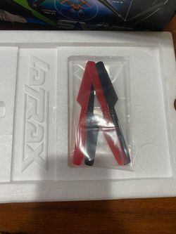 Latrax Alias Drone Red black