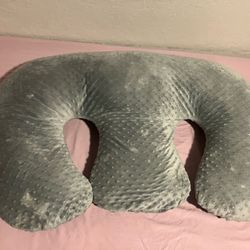 Twin Z Pillow