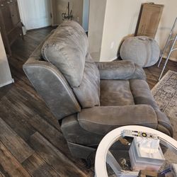 Lift Recliner 