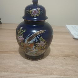 Oriental vase