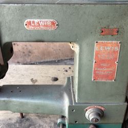 Union Special Lewis Industrial Sewing Machine
