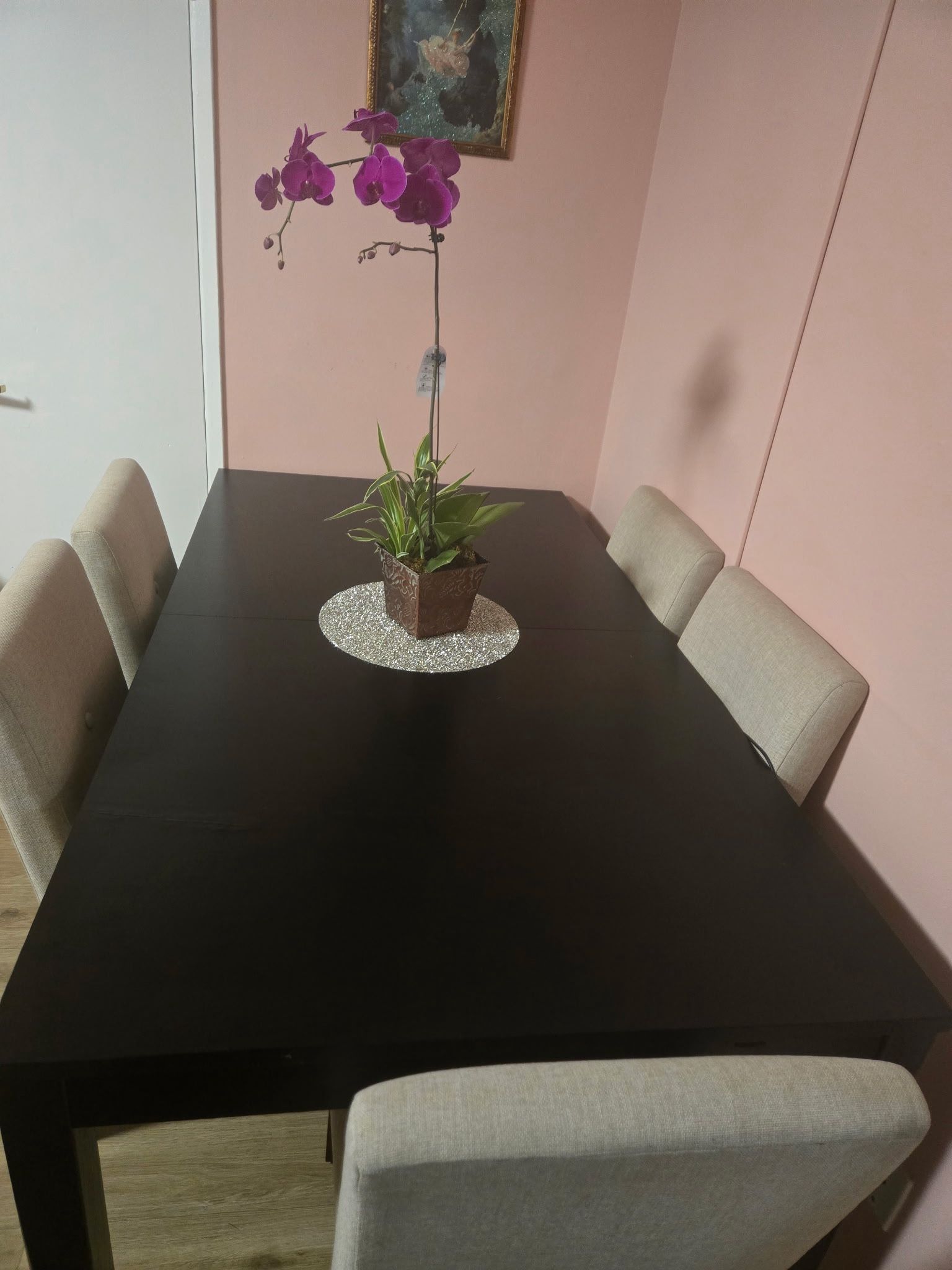 Table And Chairs 