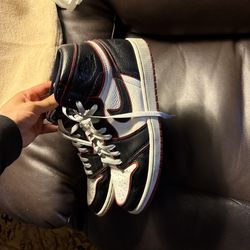 Bloodlines size 10.5