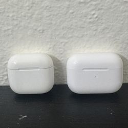 AirPods Pro 2nd Gen (USB-C) and AirPods 4th Gen for sale