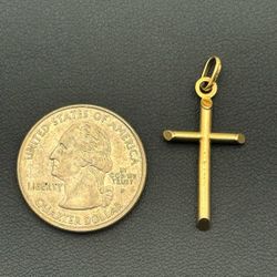 Jewelry 10k solid yellow gold pendant Cross charm 0.9 grams CROSS ONLY