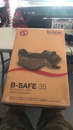 Car seat base Britax  B-safe 35Accessory base
