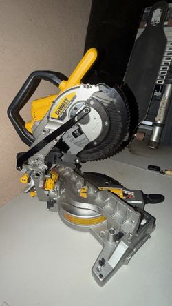 dewalt 20v brushless miter saw