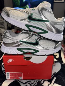 Nike v5 RNR “Malachite”