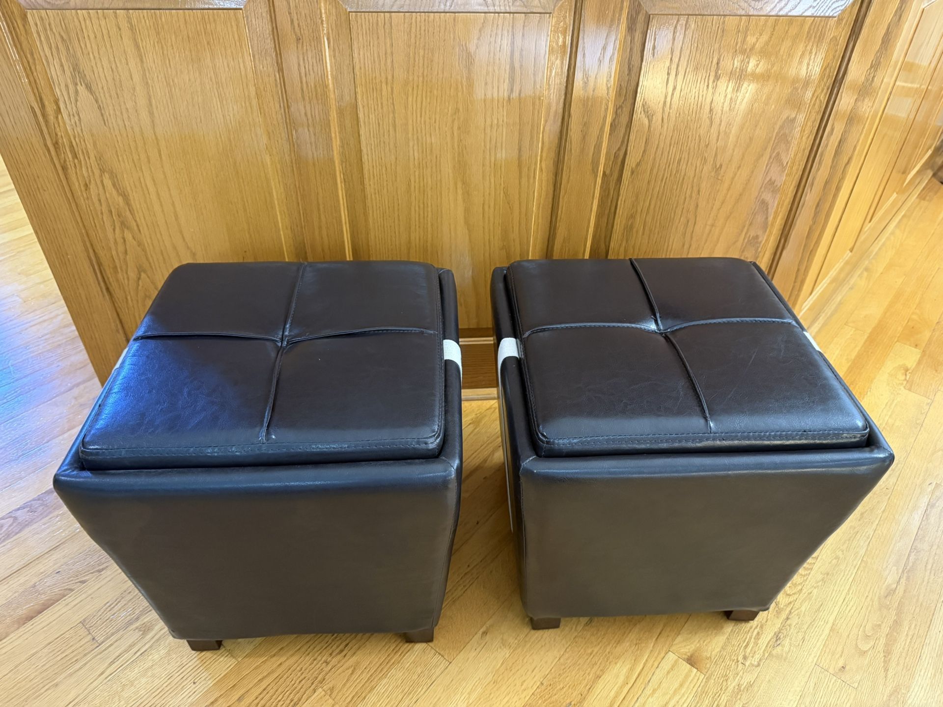 Pairs of Faux Leather Storage Ottomans Cube with Tray Lid