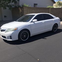 2011 Toyota Camry SE HYBRID 