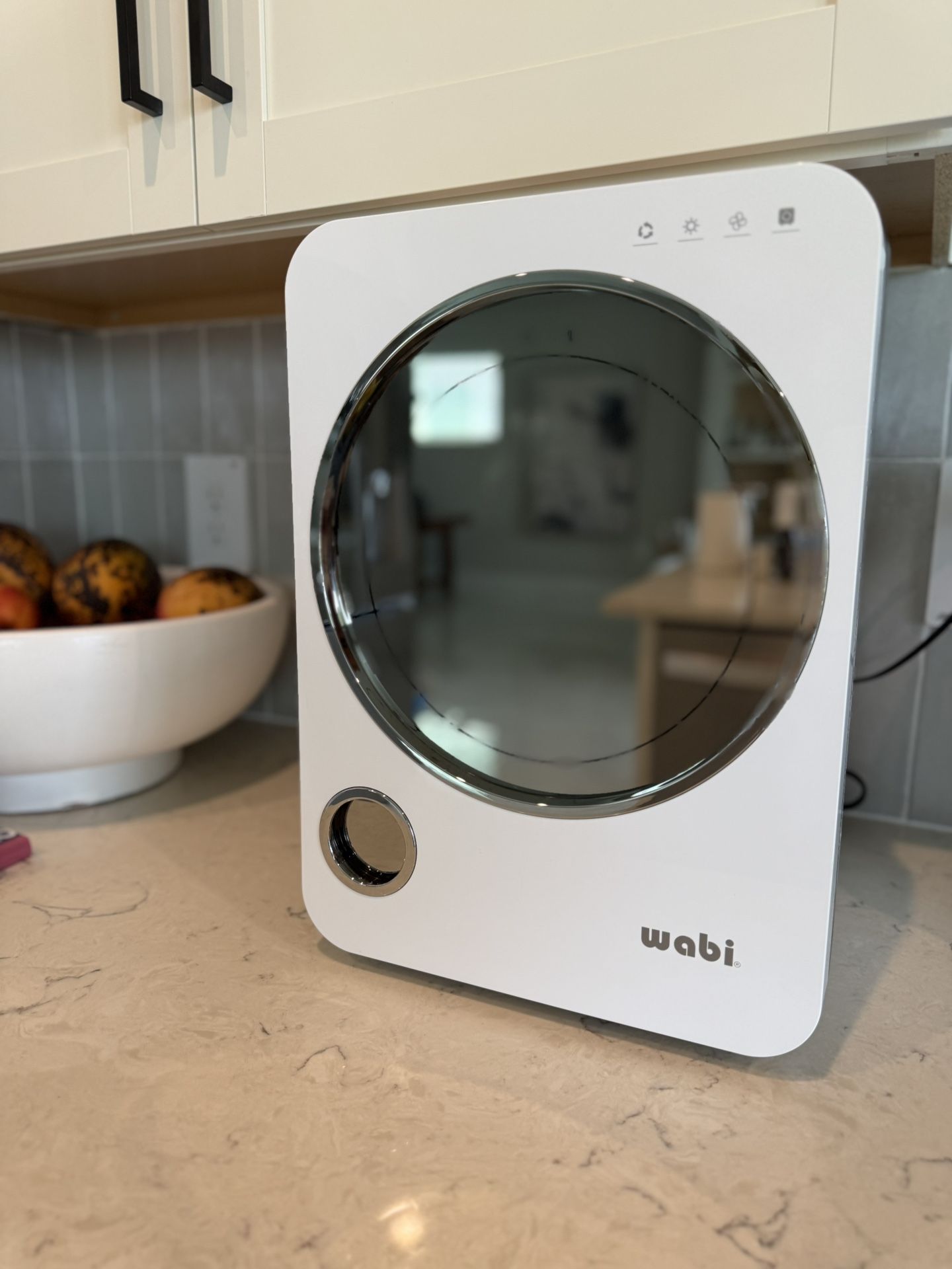 Wabi - Sanitizer & Dryer