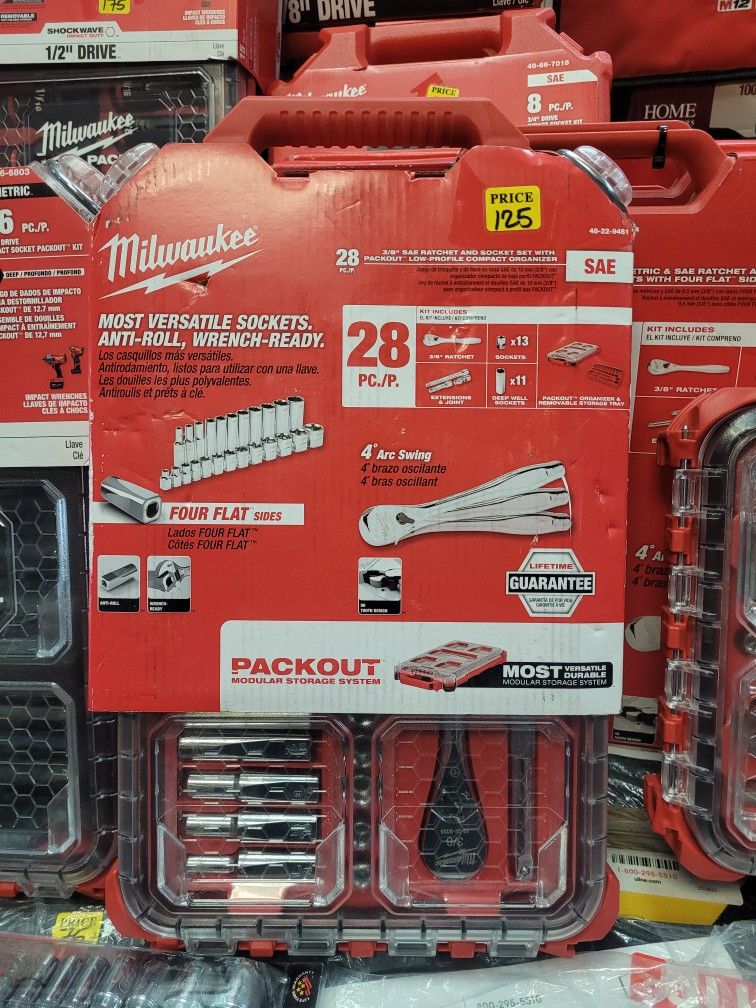 MILWAUKEE PACKOUT 28 PC 3/8 RATCHET AND SOCKET SET