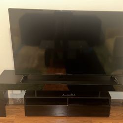 55inch Tv & Tv Stand Included 