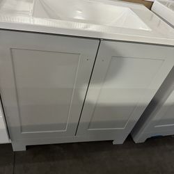 31 in. Single Sink Pearl Gray Bath Vanity with White Cultured Marble-H-Heavy-Duty-High-Capacity-Piano-Box-with-Site-Vault-Locking-System-2-685990-01/3