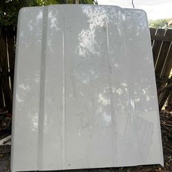 Truck topper locks with key