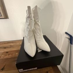 White Boots Brand New-Size 8 1/2 