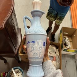 Vintage Glass/ Antiques Nicknacks 