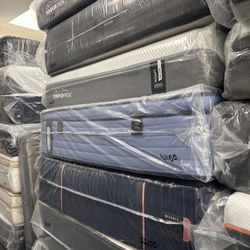 Name Brand Mattresses 