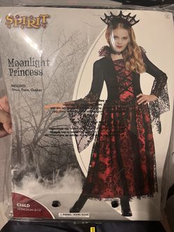 Spirit Halloween moonlight Princess child size 8-10